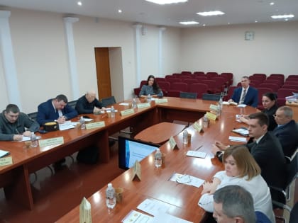 Заседание круглого стола при участии представителей казачьих обществ края