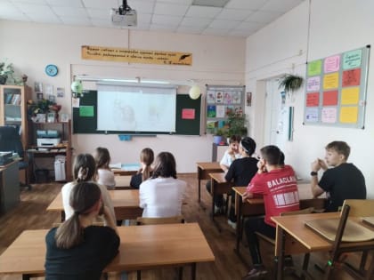 Продолжаем проводить выездные профилактические акции в учебных заведениях Хабаровска