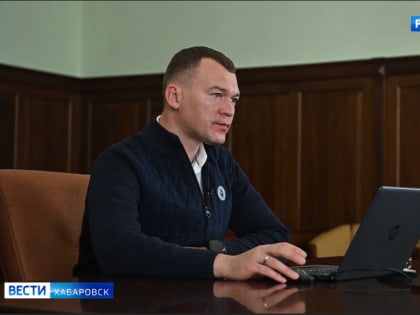 Больше сорока вопросов за час: Михаил Дегтярёв провёл очередную «прямую линию» в соцсетях