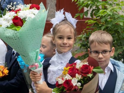 Запись в первые классы стартует в Хабаровске 1 апреля