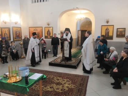 ЕПИСКОП АРИСТАРХ СОВЕРШИЛ ТАИНСТВО СОБОРОВАНИЯ (ЕЛЕОСВЯЩЕНИЯ) В ХРАМЕ СВЯТОГО ПРАВЕДНОГО ФЕОДОРА УШАКОВА