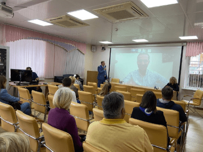 Школа пациентов с воспалительными заболеваниями кишечника прошла в Хабаровске на базе КДЦ "Вивея"