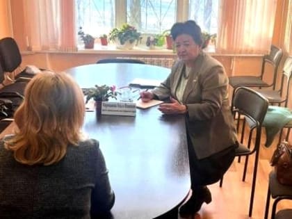 Ольга Мироманова взяла на контроль обращения граждан - Законодательная Дума Хабаровского края