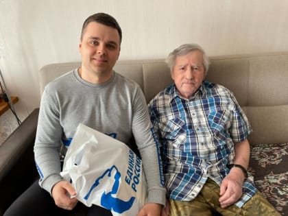 Депутаты Хабаровской городской Думы поздравили ветеранов с Днём защитника Отечества