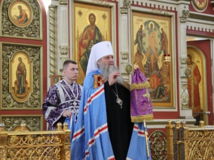 В день Торжества Православия митрополит Артемий возглавил Божественную литургию в Спасо-Преображенском соборе