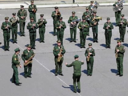 Военные музыканты ВВО завершили подготовку к XI международному фестивалю "Амурские волны"