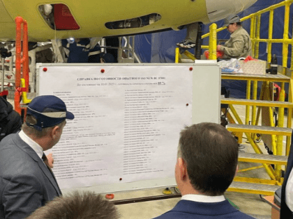 Комсомольский авиазавод отправил на испытания второй планер Superjet-100-NEW