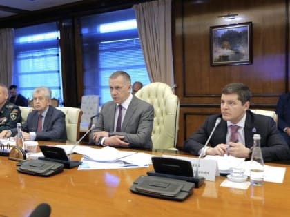Юрий Трутнев провёл заседание Президиума Государственной комиссии по вопросам развития Арктики