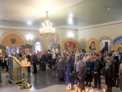 Престольный праздник в Покровском храме: Крестный ход, православная ярмарка и уха на костре