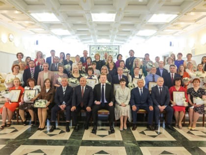 Хабаровский священник поздравил работников сферы здравоохранения