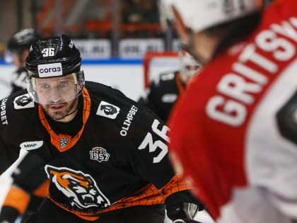 «Амур» дважды обыграл «Авангард» в Хабаровске