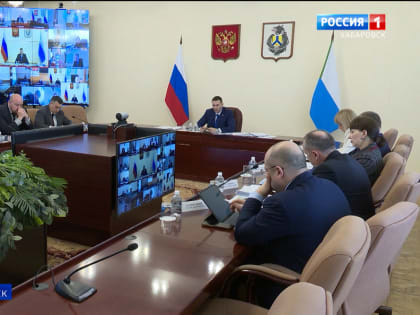 Дмитрий Демешин подверг критике работу строительного блока краевого правительства