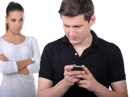 Бывший парень украл у хабаровчанки деньги с карты