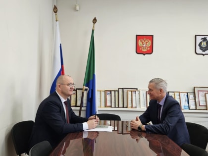 Рабочая встреча Хабаровского бизнес-омбудсмена и руководителя УФНС