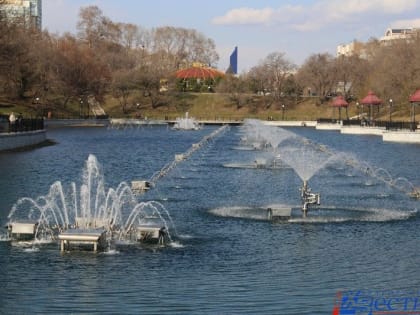 Мэр Хабаровска проверил готовность фонтанов к открытию сезона