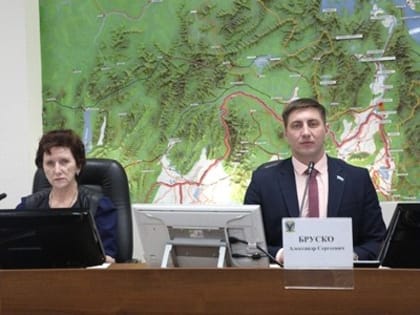 Комитет Законодательной Думы по вопросам строительства, ЖКХ и ТЭК представил отчет работы за первое полугодие - Законодательная Дума Хабаровского края