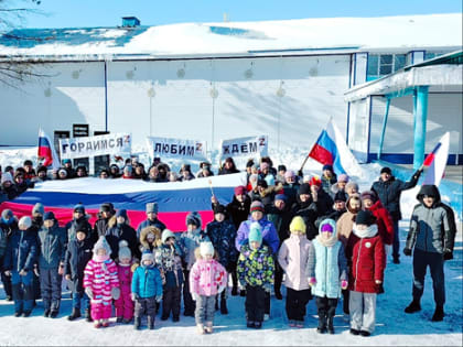 Героям тоже нужна помощь