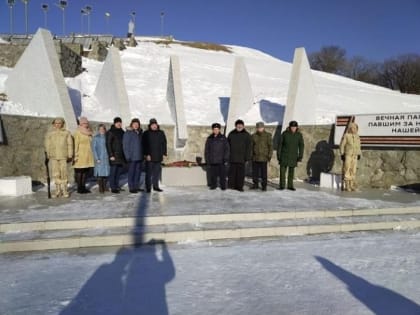 СВЯЩЕННИК ПРИНЯЛ УЧАСТИЕ В ПАМЯТНОЙ ЦЕРЕМОНИИ, ПОСВЯЩЕННОЙ ДНЮ ГЕРОЕВ ОТЕЧЕСТВА