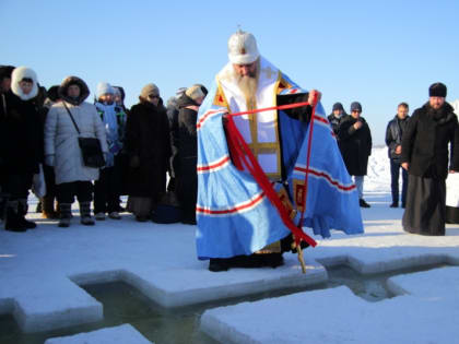 Владыка Артемий совершит чин Великого освящения воды на реке Уссури