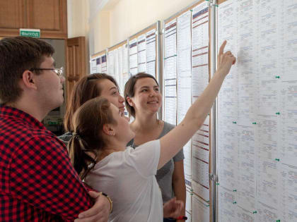 Основной этап зачисления на бюджет проходит в вузах Хабаровска и края