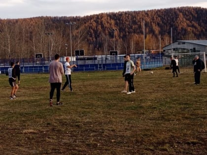 Соревнования по мини-футболу между группами в рамках спартакиады СПТ 