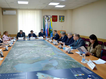 Заседание трёхсторонней комиссии по регулированию социально-трудовых отношений прошло в Комсомольске