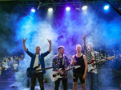 Бутусов или Шклярский? Легендарные группы поборются за приз на фестивале в Хабаровске