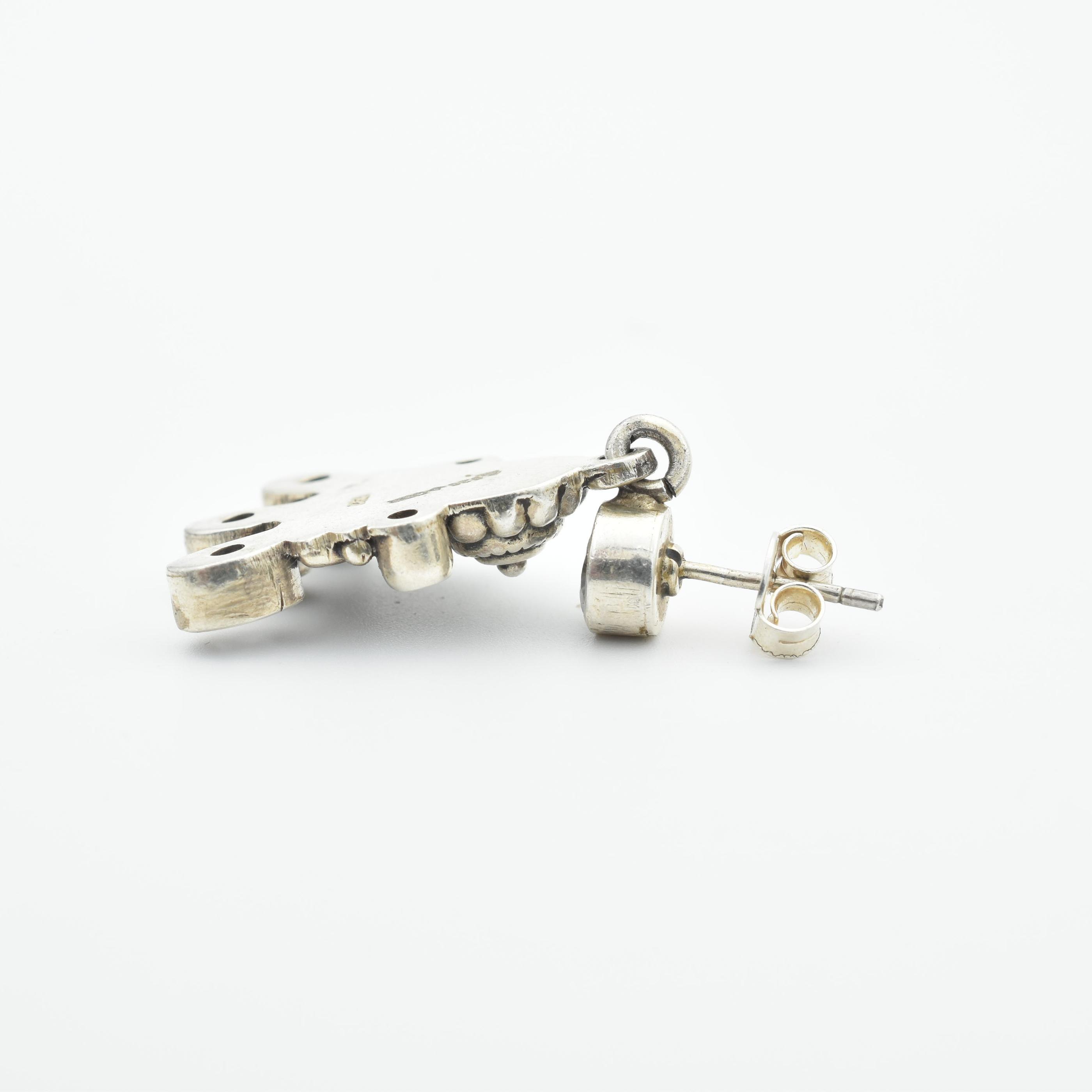 Sterling Sillver Floral White Stone Studded Drop Earring