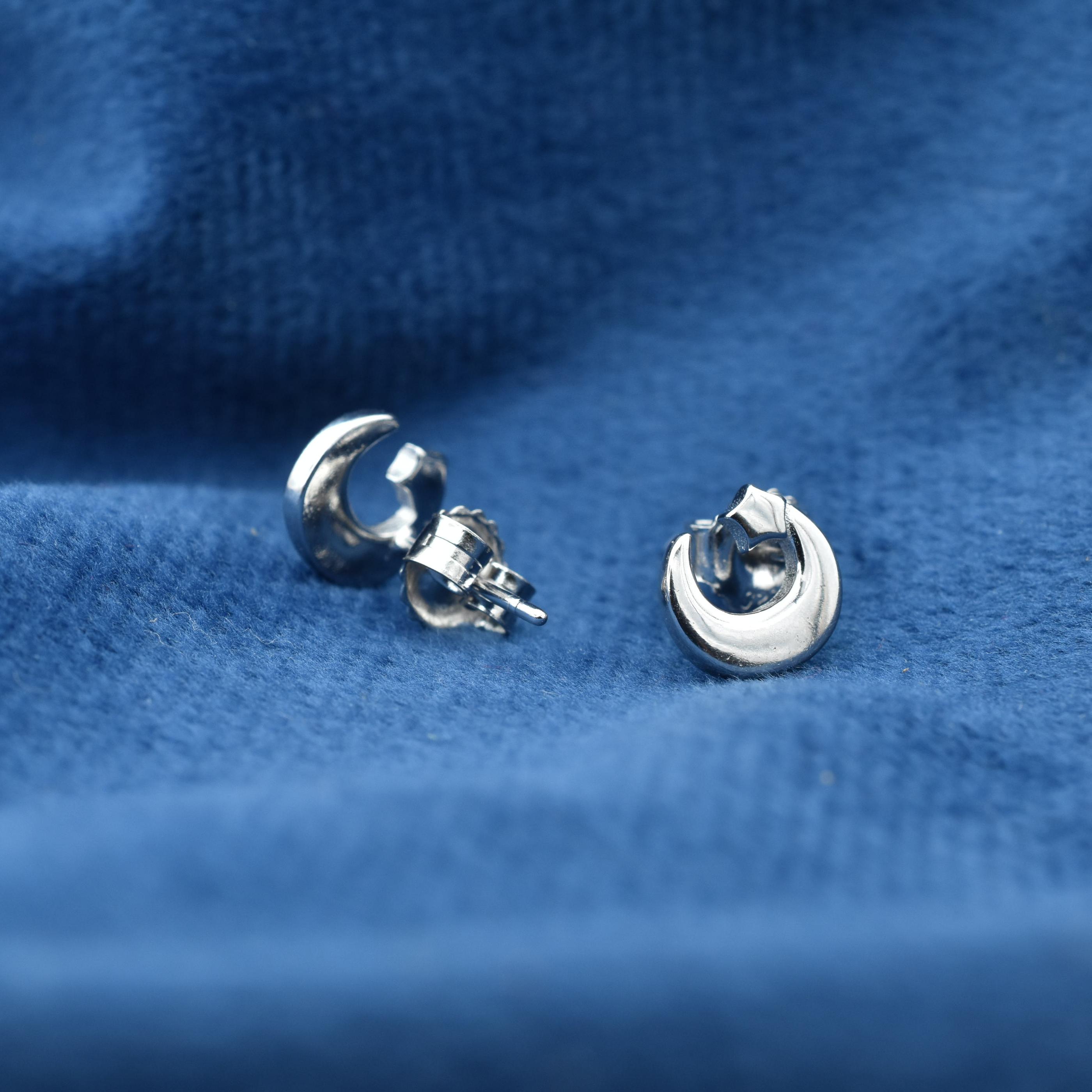 925 Solid Sterling Silver Moon Shape Stud Earrings