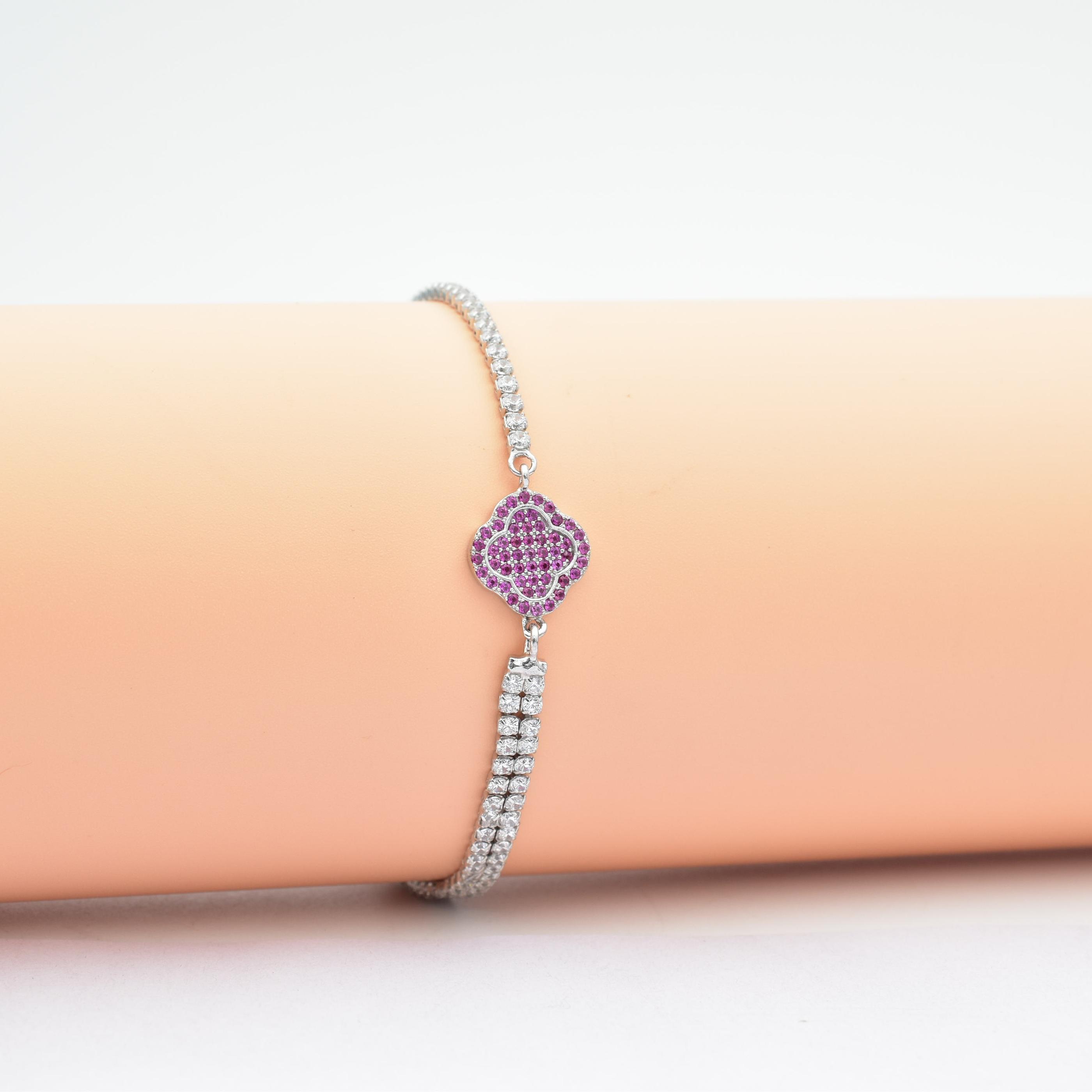 Sterlin Silver Floral Style Adjustable Ladies Bracelet