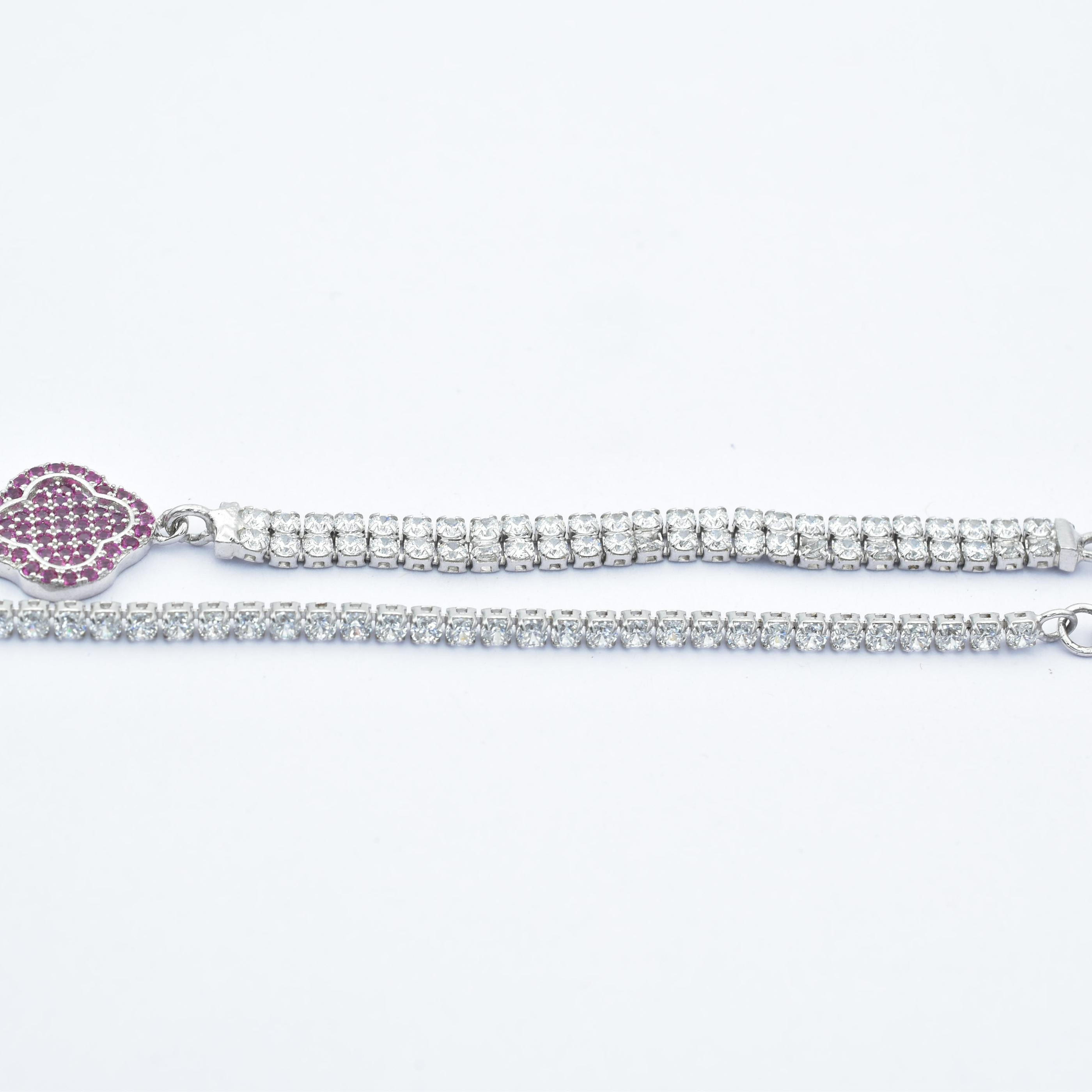 Sterlin Silver Floral Style Adjustable Ladies Bracelet