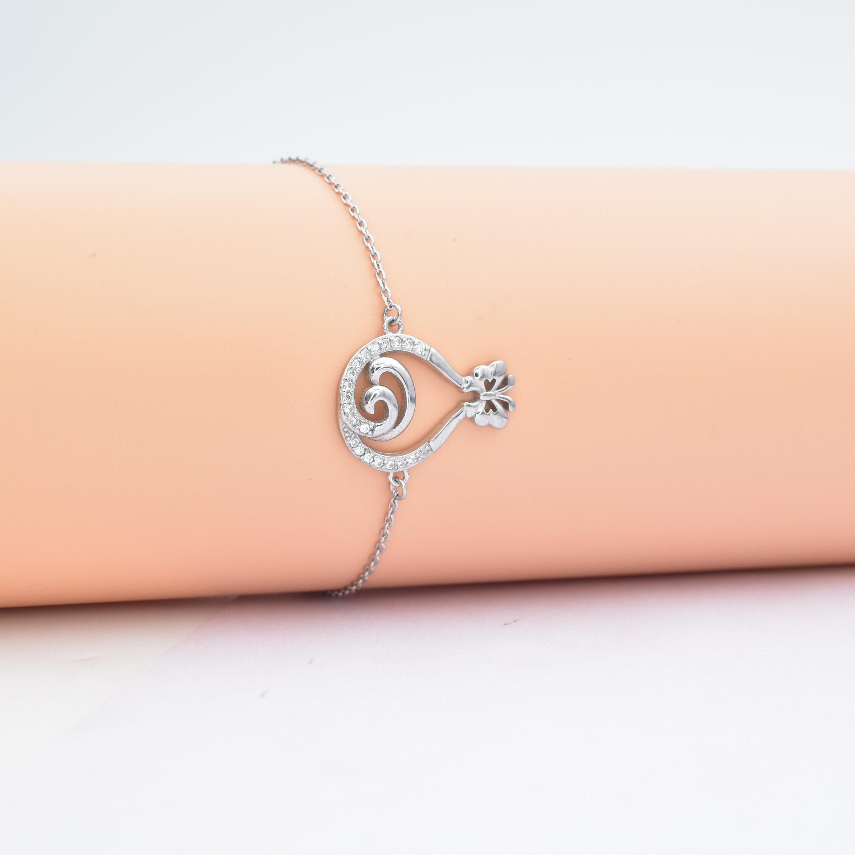 Sterling Silver Styilsh Adjustable Ladies Bracelet