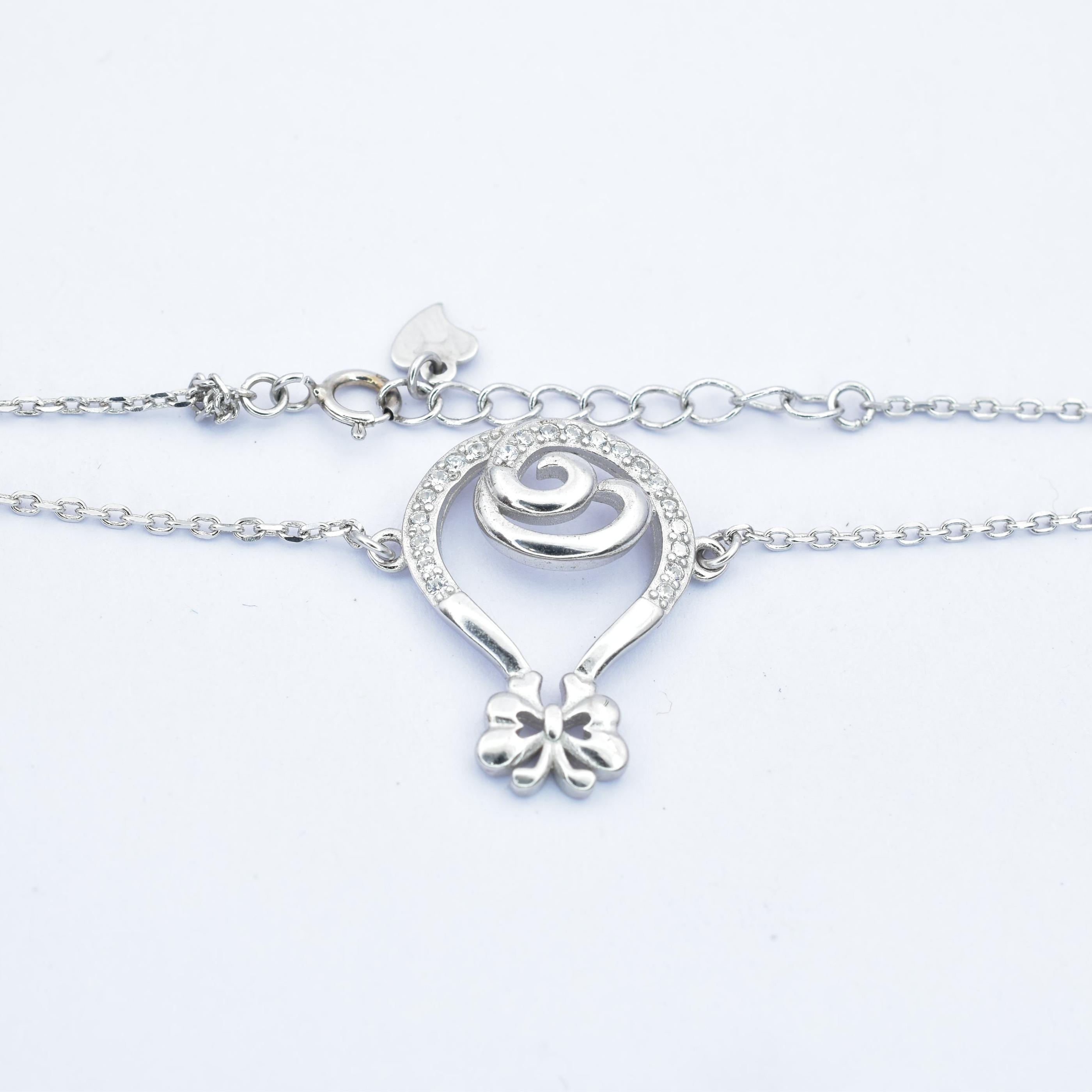 Sterling Silver Styilsh Adjustable Ladies Bracelet