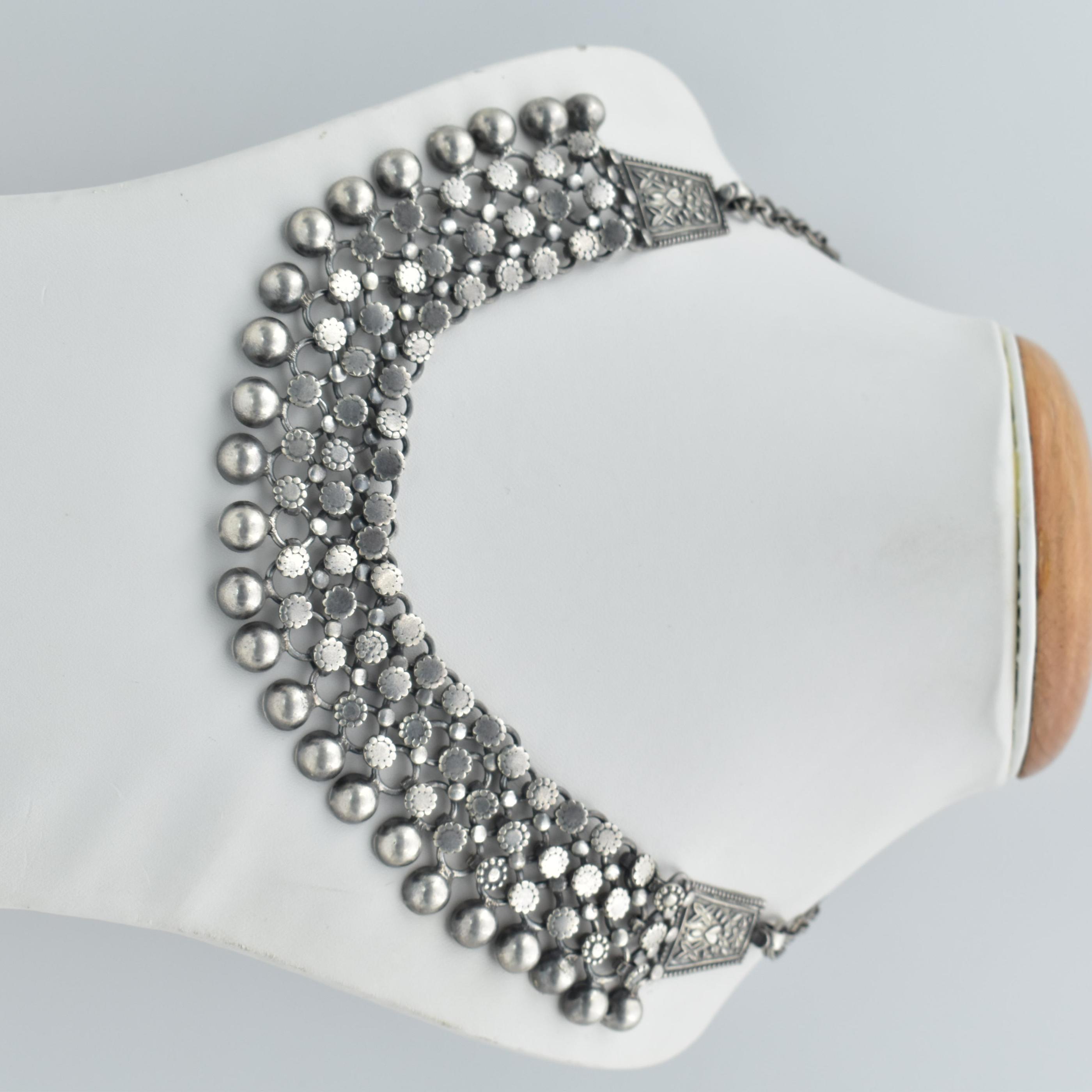 Silver stone choker necklace