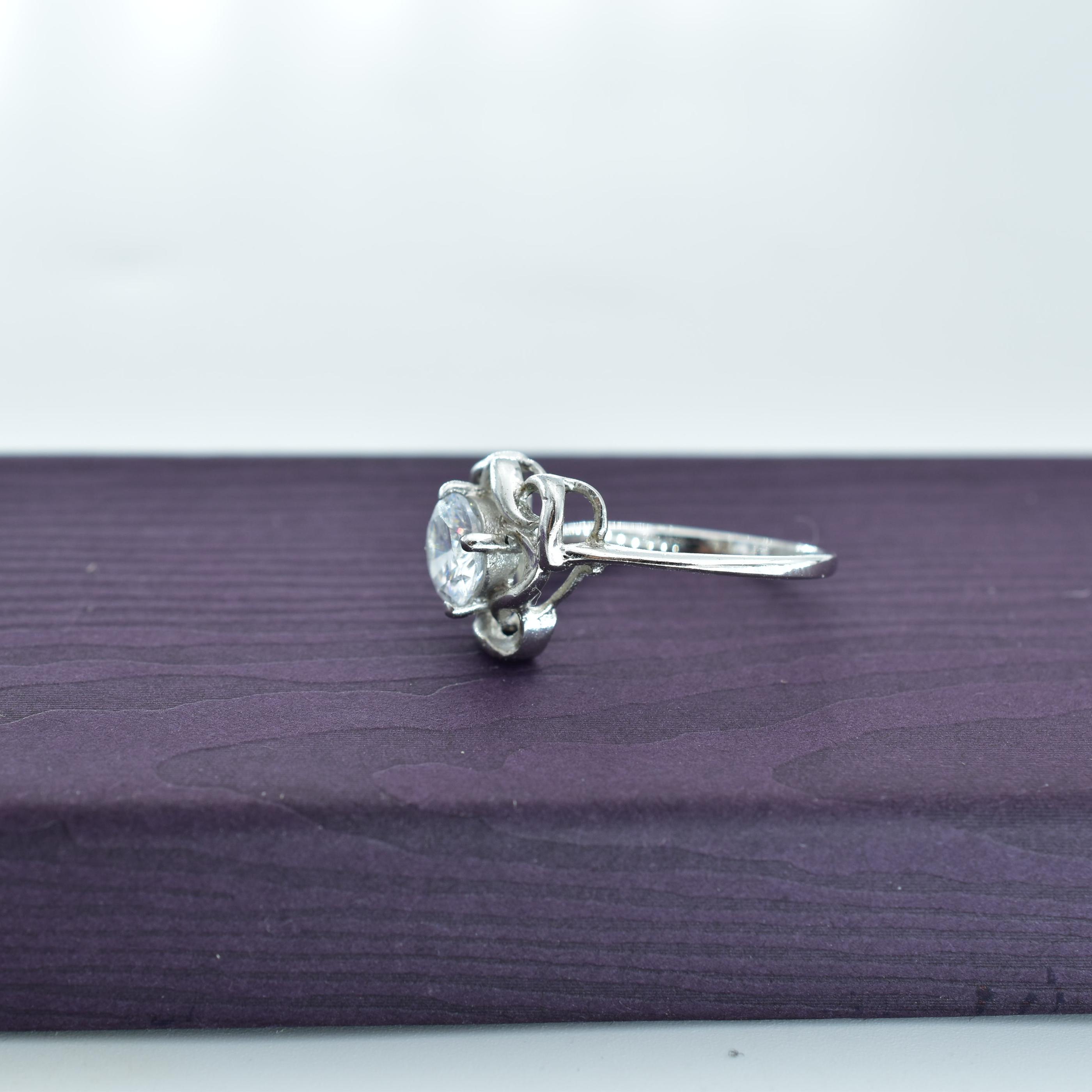 Sterling Silver Round Cut White Stone Studded Ladies ring