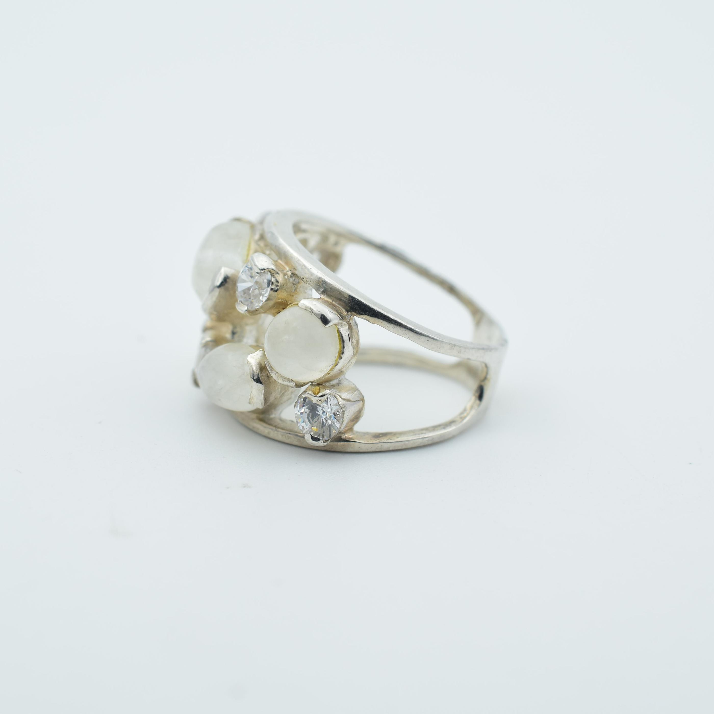 White Stone Stud Silver Ring