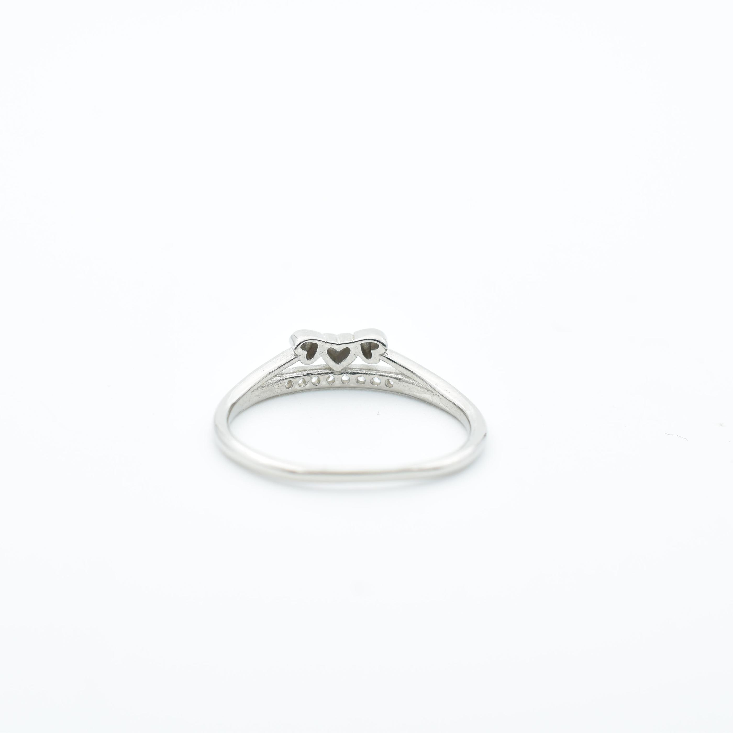 Three Heart Siver Ladies Ring