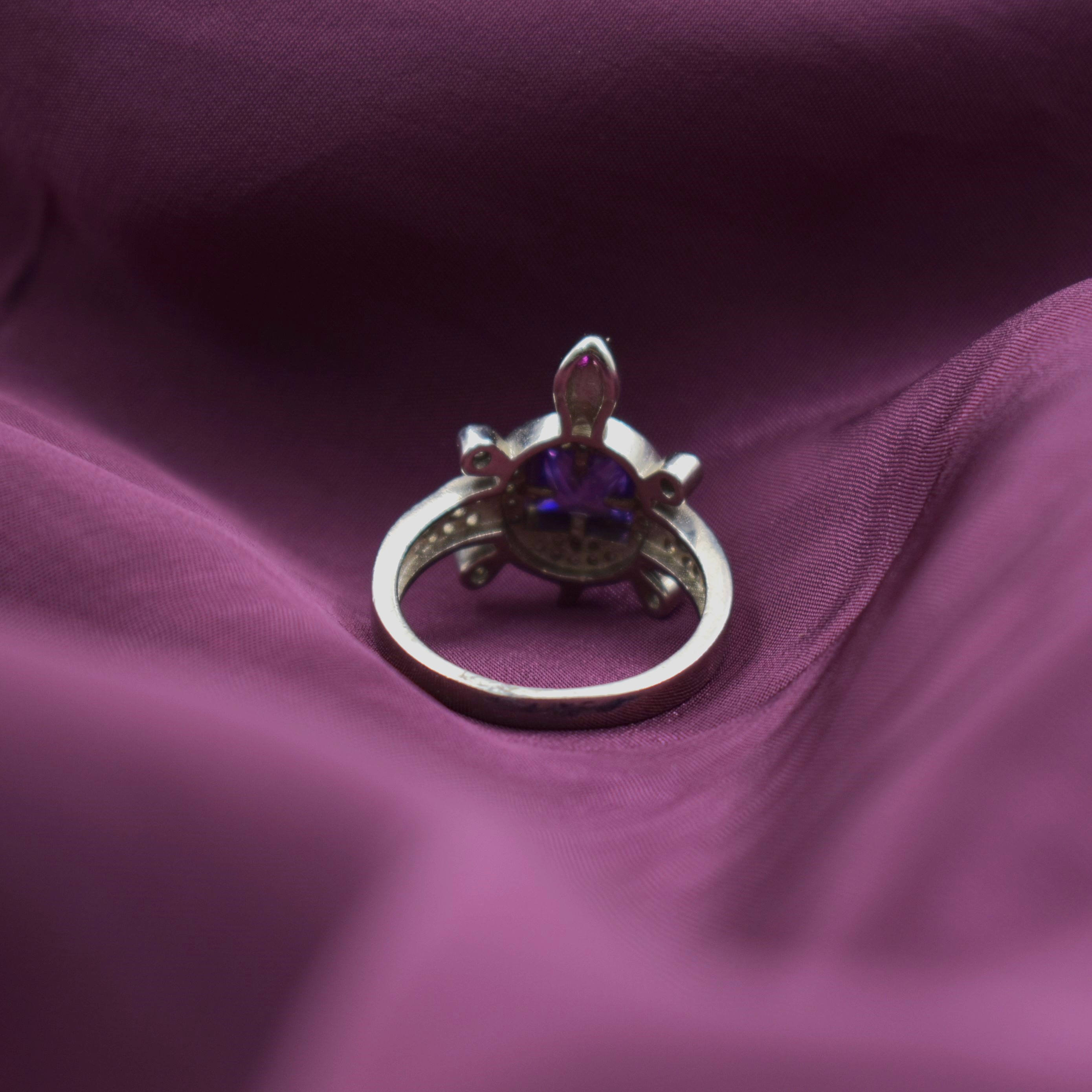 MENS RING
