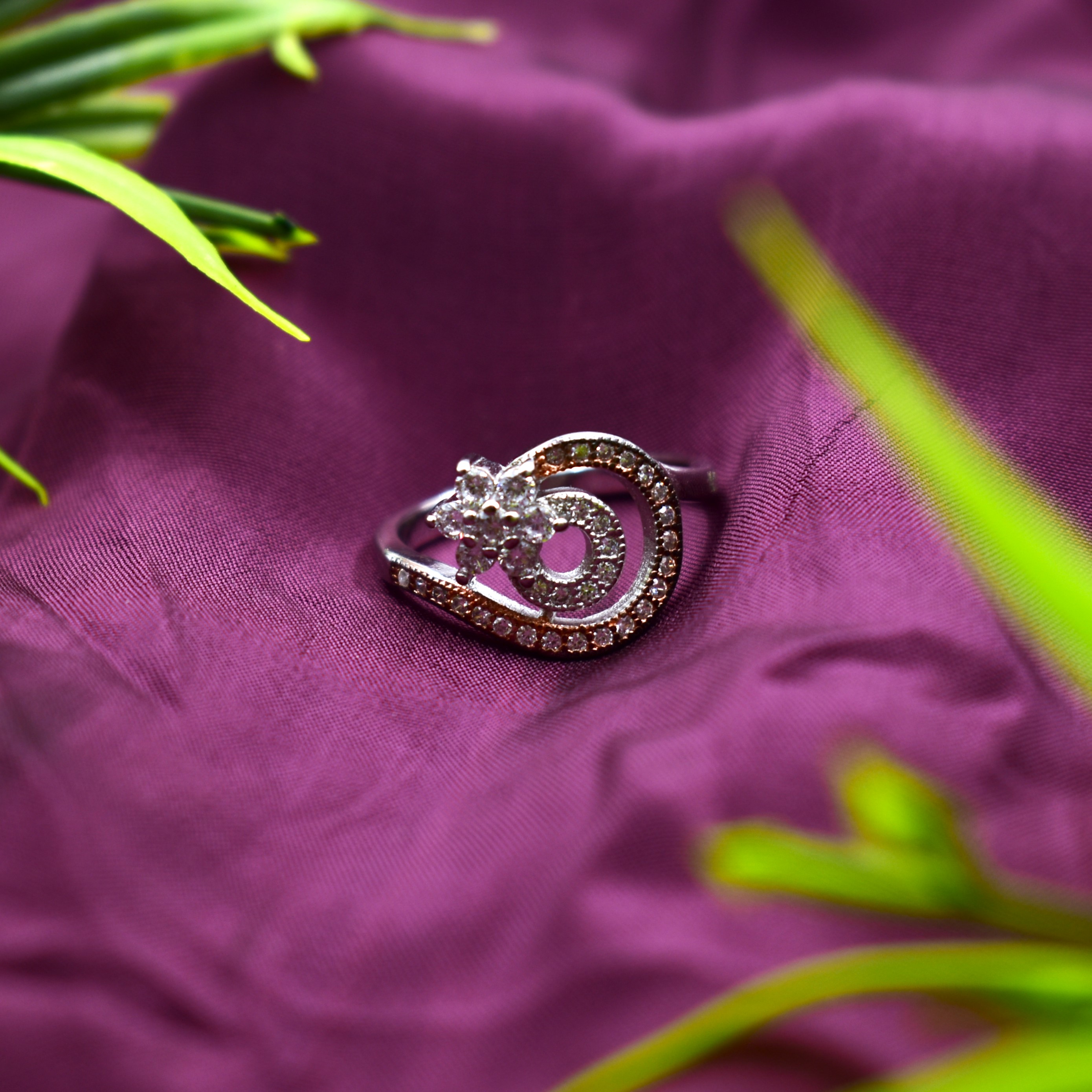 MENS RING