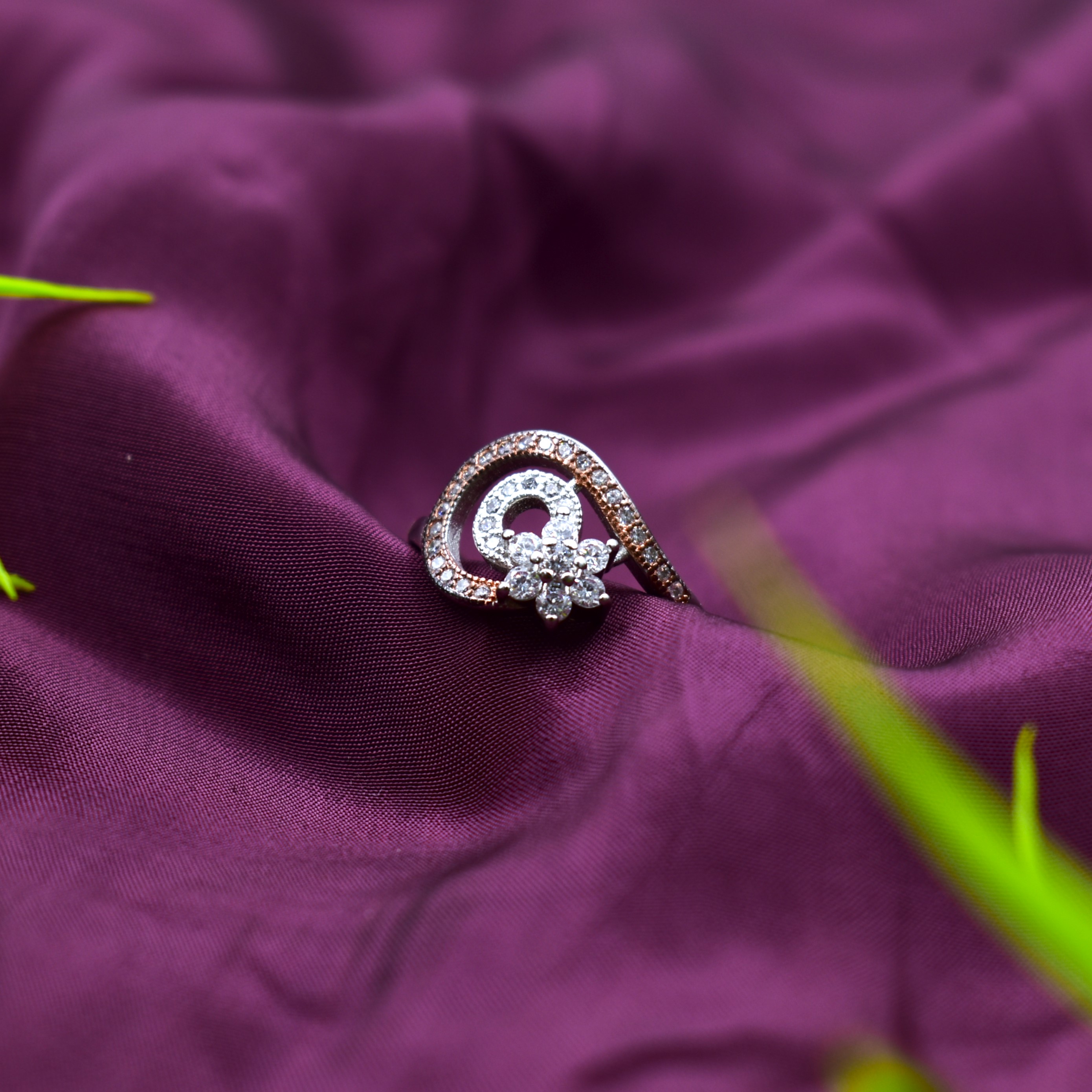 MENS RING