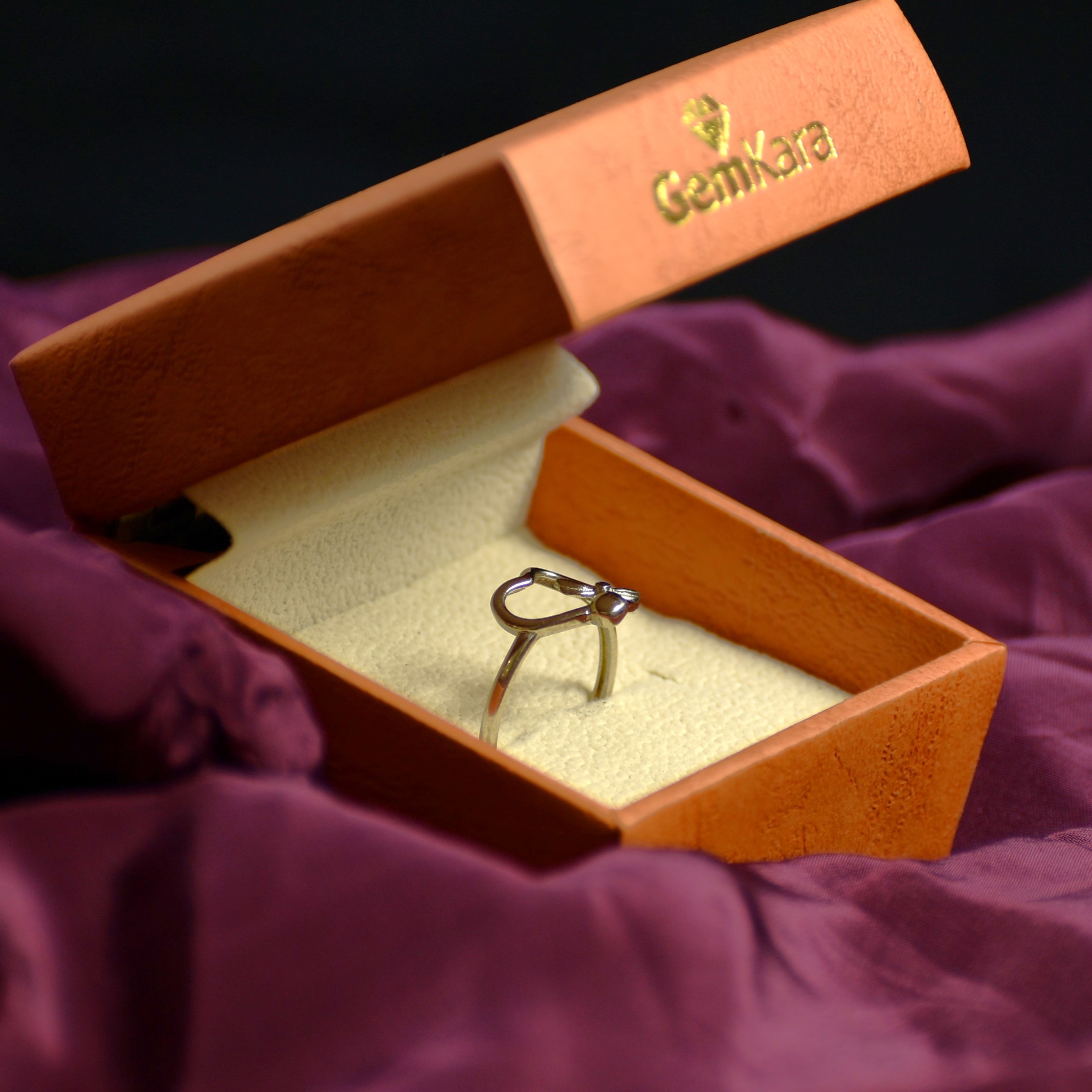 Antique Heart Flower Silver Ring