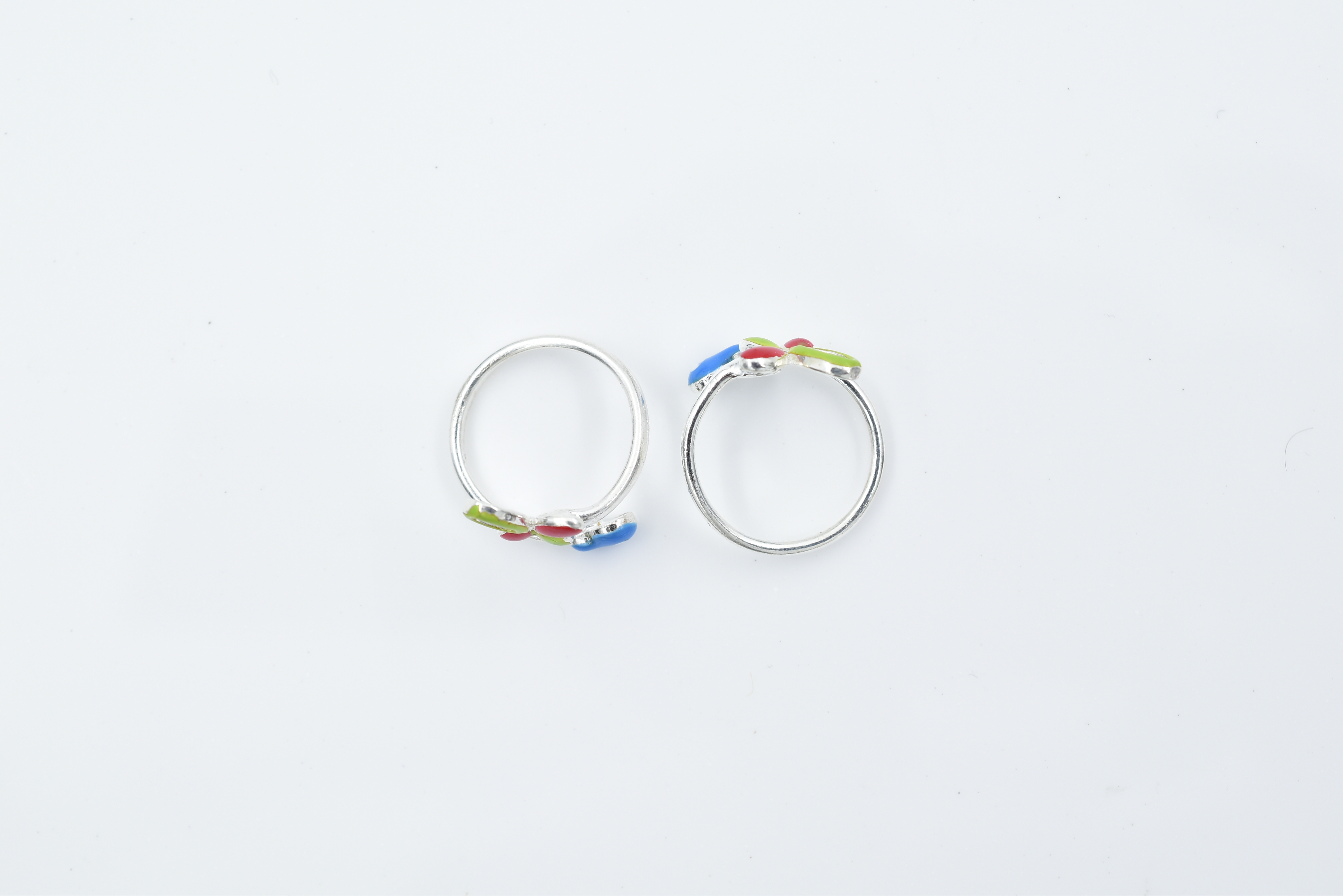 TOE RING