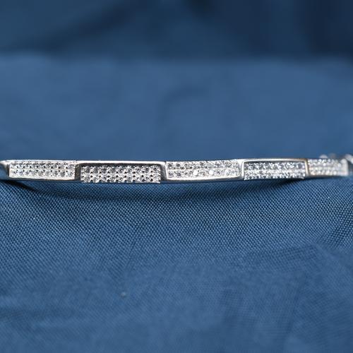LADIES KADA