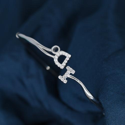 LADIES KADA