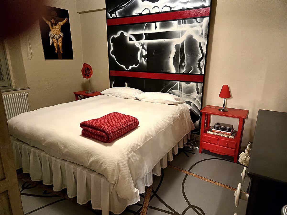 Gallery image 4