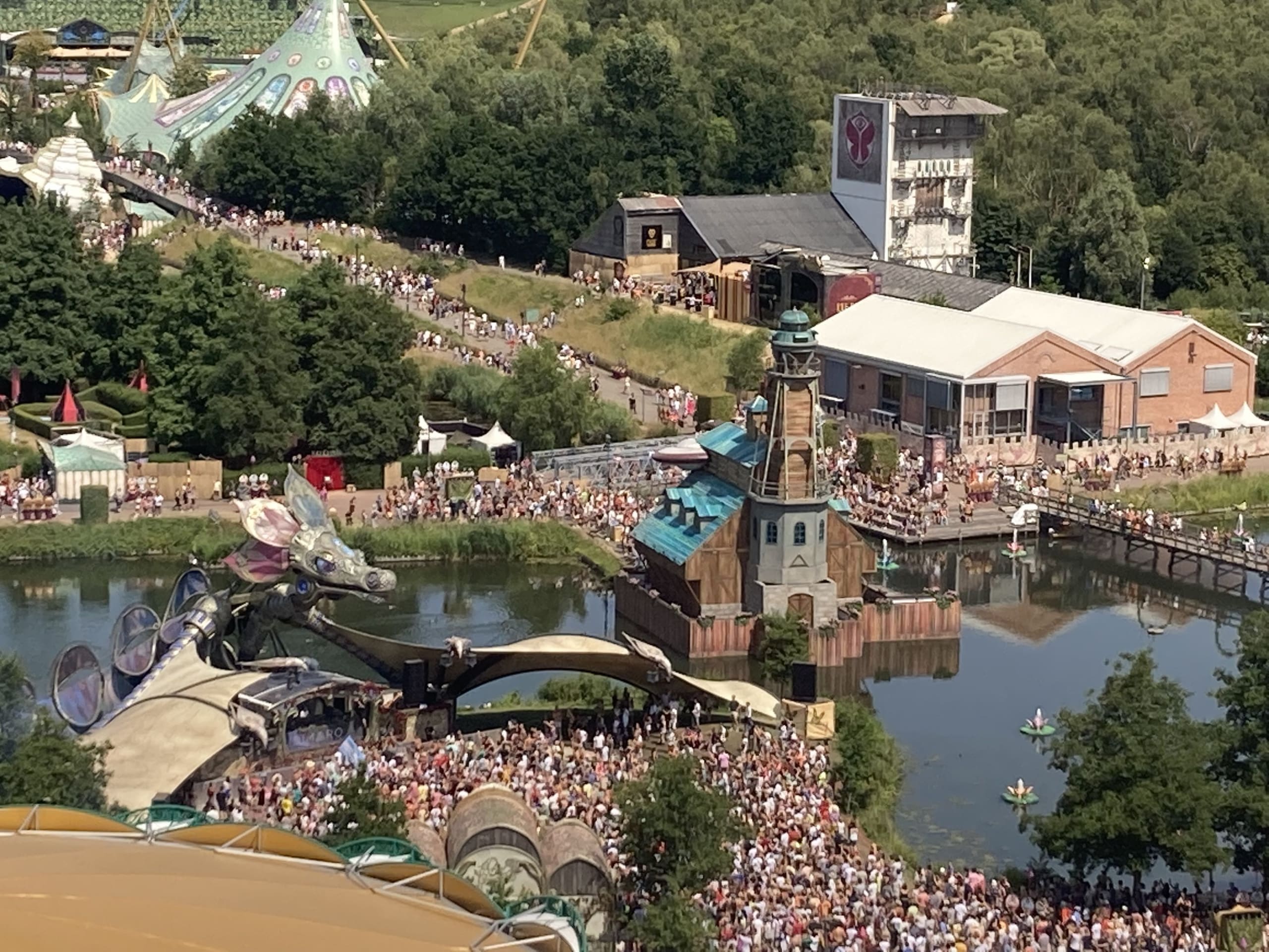 Tomorrowland 2022 — photo 5