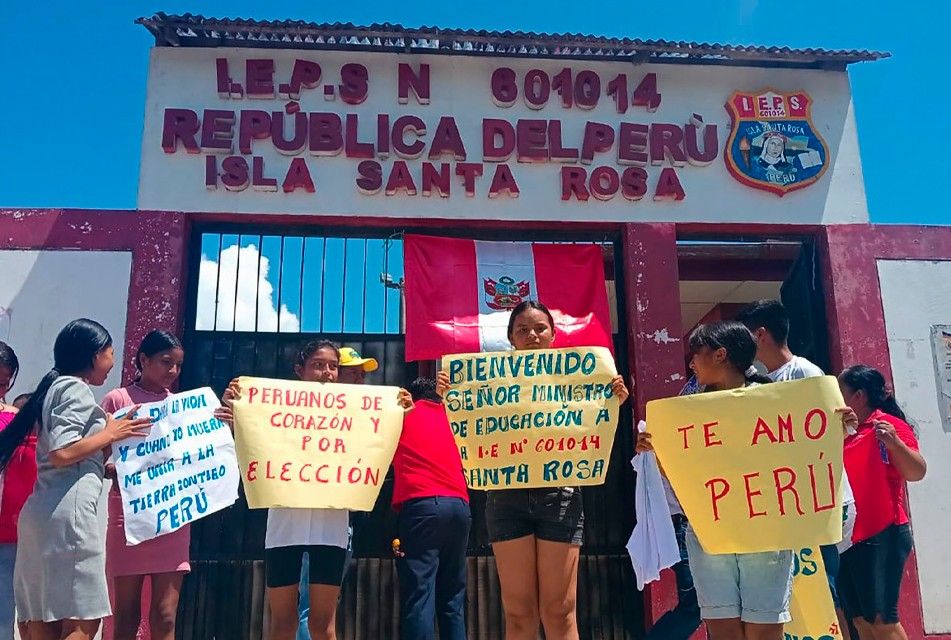 Santa Rosa es Peruana: Maestros en la frontera defienden la educación y nuestra soberanía
