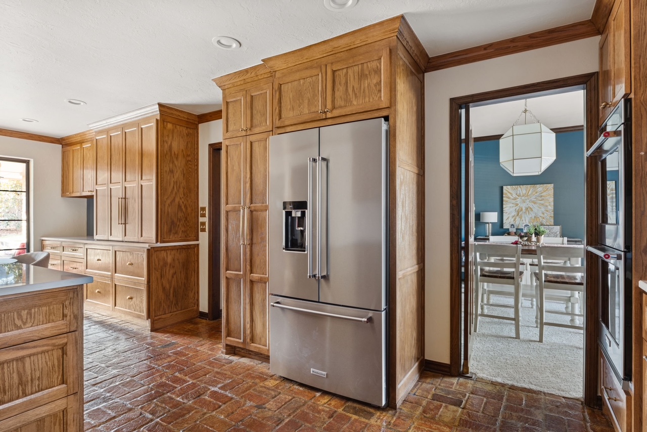 Lived-In Legacy House - Gallery image 15