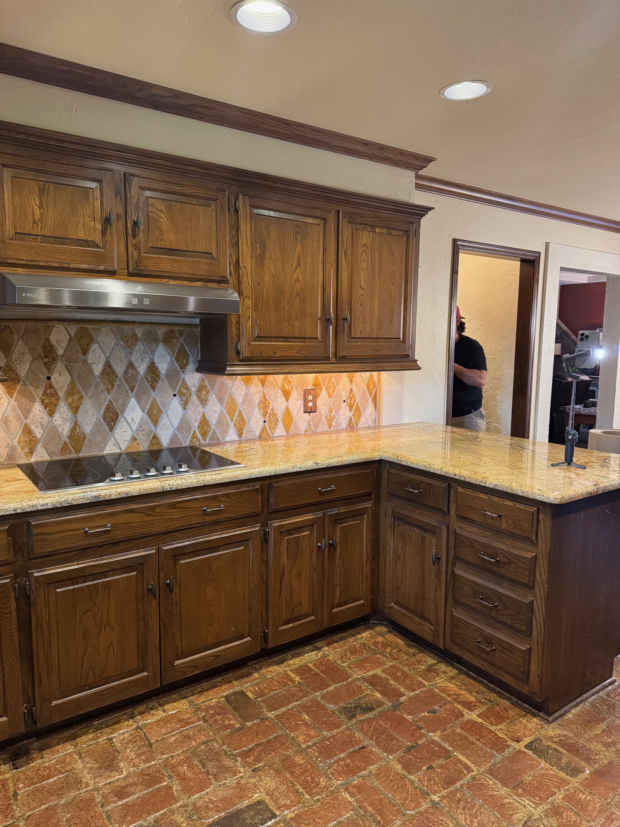 Lived-In Legacy House - Before image 2