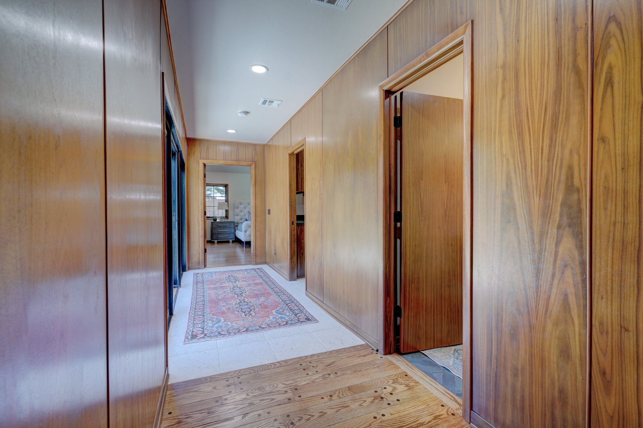 Mid-Century Modern Ranch Addition - Gallery image 12